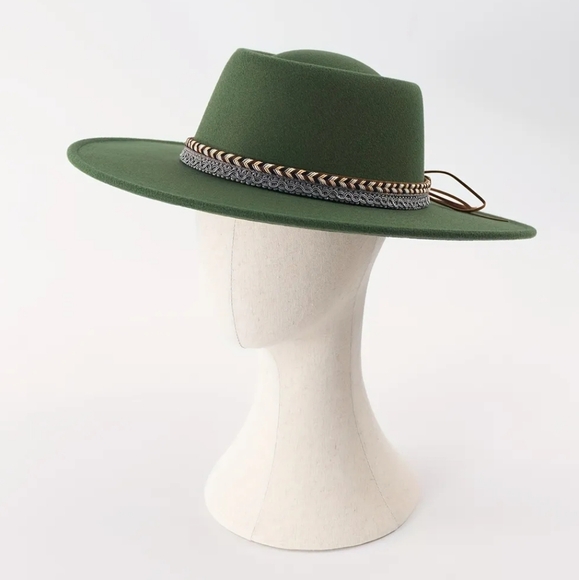 Accessories - Wide Brim Hat